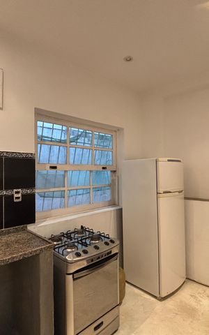 Casa à venda com 262m², 6 quartos e 2 vagas Casa à venda com 262m², 6 quartos e 2 vagasCozinha 1