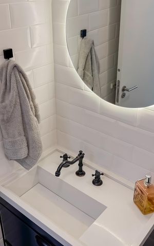 Apartamento para alugar com 27m², 1 quarto e sem vaga Apartamento para alugar com 27m², 1 quarto e sem vagaBanheiro