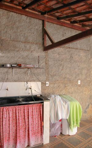 Casa à venda com 448m², 6 quartos e 2 vagasCasa 1 - Área de Serviço