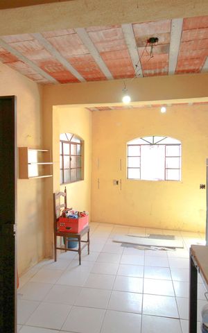 Casa à venda com 448m², 6 quartos e 2 vagasCasa 2 - Área Externa