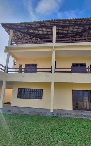 Casa à venda com 650m², 4 quartos e 10 vagas Casa à venda com 650m², 4 quartos e 10 vagasFachada