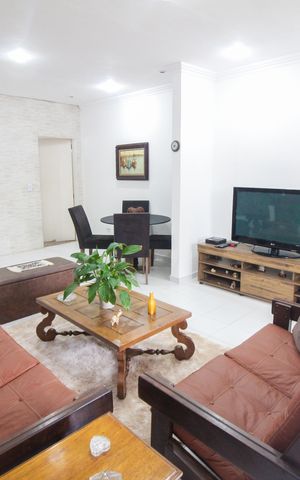 Casa à venda com 233m², 2 quartos e 10 vagas Casa à venda com 233m², 2 quartos e 10 vagasSala 1