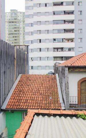 Casa à venda com 233m², 2 quartos e 10 vagas Casa à venda com 233m², 2 quartos e 10 vagasÁrea de Serviço e Acesso à Área Gourmet