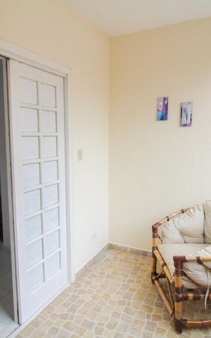 Casa à venda com 233m², 2 quartos e 10 vagas Casa à venda com 233m², 2 quartos e 10 vagasVaranda