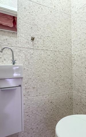 Casa à venda com 125m², 2 quartos e 2 vagas Casa à venda com 125m², 2 quartos e 2 vagasBanheiro de serviço