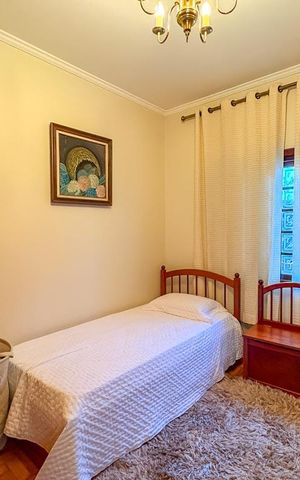Casa à venda com 125m², 2 quartos e 2 vagas Casa à venda com 125m², 2 quartos e 2 vagasQuarto 1