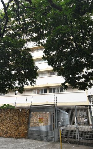 Apartamento à venda com 50m², 1 quarto e 1 vagaFachada