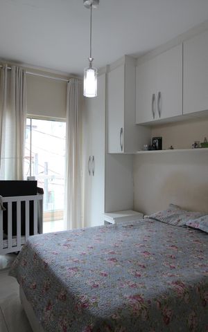 Casa de condomínio à venda com 180m², 3 quartos e 1 vagaSuíte