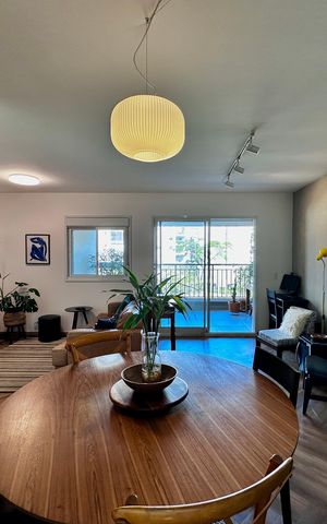 Apartamento à venda com 83m², 2 quartos e 2 vagas Apartamento à venda com 83m², 2 quartos e 2 vagasSala