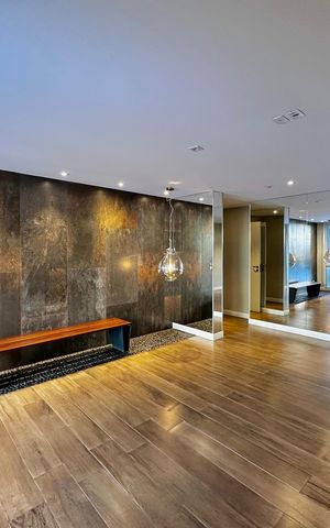 Apartamento à venda com 83m², 2 quartos e 2 vagas Apartamento à venda com 83m², 2 quartos e 2 vagasHall Social Bloco