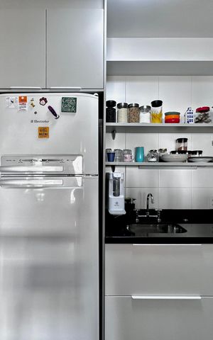 Apartamento à venda com 83m², 2 quartos e 2 vagas Apartamento à venda com 83m², 2 quartos e 2 vagasCozinha
