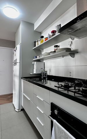 Apartamento à venda com 83m², 2 quartos e 2 vagas Apartamento à venda com 83m², 2 quartos e 2 vagasCozinha