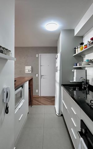 Apartamento à venda com 83m², 2 quartos e 2 vagas Apartamento à venda com 83m², 2 quartos e 2 vagasCozinha