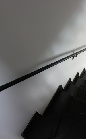 Apartamento à venda com 94m², 2 quartos e 2 vagasEscada