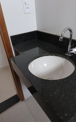 Apartamento à venda com 94m², 2 quartos e 2 vagasBanheiro Social