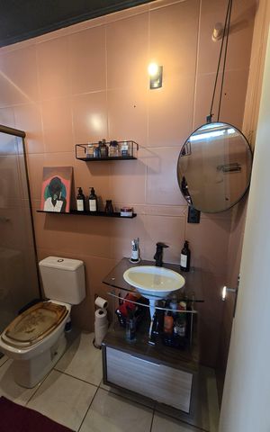 Casa à venda com 130m², 3 quartos e 5 vagas
