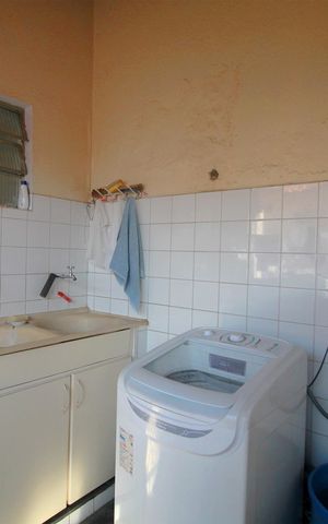 Casa à venda com 273m², 3 quartos e 4 vagasÁrea de Serviço