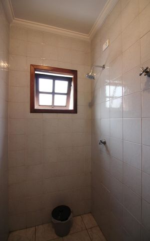 Casa à venda com 362m², 3 quartos e 3 vagasBanheiro de Serviço