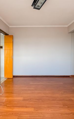 Apartamento à venda com 45m², 1 quarto e 1 vaga Apartamento à venda com 45m², 1 quarto e 1 vagaSala