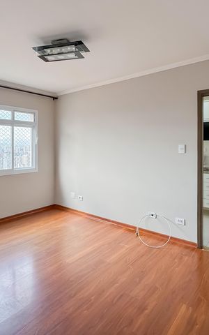 Apartamento à venda com 45m², 1 quarto e 1 vaga Apartamento à venda com 45m², 1 quarto e 1 vagaSala