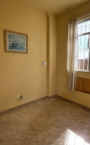Casa à venda com 466m², 4 quartos e 8 vagas Casa à venda com 466m², 4 quartos e 8 vagasSuíte 4