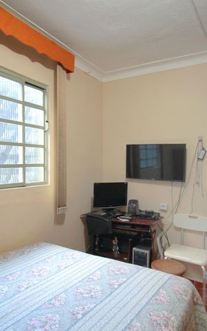 Casa à venda com 189m², 3 quartos e 2 vagas Casa à venda com 189m², 3 quartos e 2 vagasQuarto 3