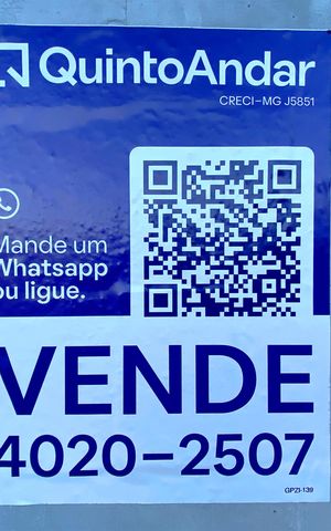 Casa à venda com 189m², 3 quartos e 2 vagas Casa à venda com 189m², 3 quartos e 2 vagasPlaca