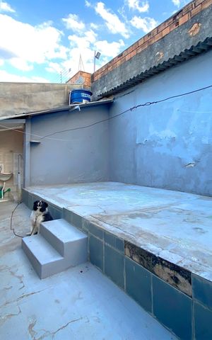 Casa à venda com 189m², 3 quartos e 2 vagas Casa à venda com 189m², 3 quartos e 2 vagasQuintal fundos