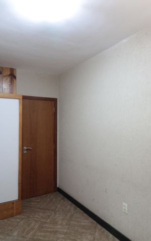 Casa à venda com 640m², 4 quartos e 4 vagasQuarto 2