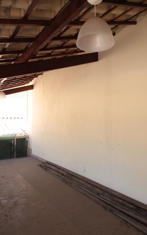 Casa à venda com 640m², 4 quartos e 4 vagasÁrea comum - Salão de festas