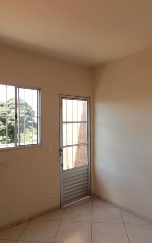 Casa à venda com 640m², 4 quartos e 4 vagasEdícula - Sala