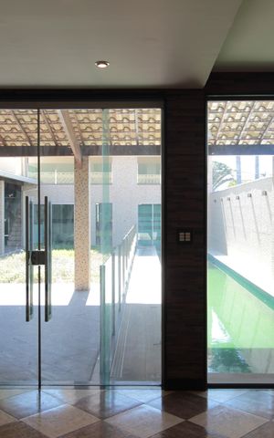 Casa à venda com 640m², 4 quartos e 4 vagasSala