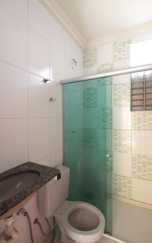 Casa à venda com 640m², 4 quartos e 4 vagasEdícula - Banheiro