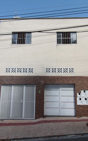 Casa à venda com 640m², 4 quartos e 4 vagasFachada