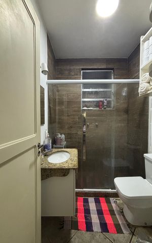 Apartamento à venda com 70m², 2 quartos e sem vaga Apartamento à venda com 70m², 2 quartos e sem vagaBanheiro