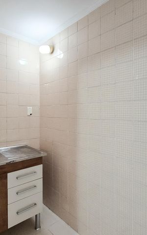 Apartamento para alugar com 39m², 1 quarto e 1 vagaCozinha - Armários