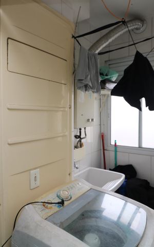 Apartamento à venda com 60m², 3 quartos e 1 vagaÁrea de Serviço