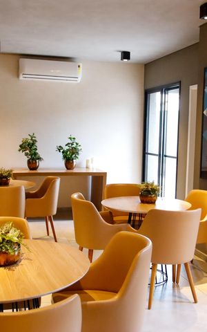 Apartamento à venda com 62m², 2 quartos e 2 vagas Apartamento à venda com 62m², 2 quartos e 2 vagasÁrea comum - Salão de festas