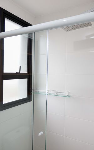 Apartamento à venda com 62m², 2 quartos e 2 vagas Apartamento à venda com 62m², 2 quartos e 2 vagasBanheiro da Suíte 2