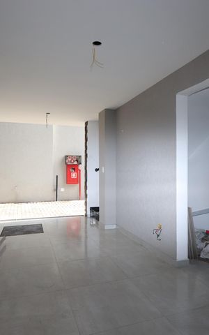 Casa de condomínio à venda com 84m², 2 quartos e 1 vagaGaragem