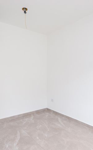 Casa de condomínio à venda com 84m², 2 quartos e 1 vagaSala