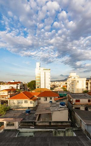 Apartamento à venda com 235m², 5 quartos e 2 vagas Apartamento à venda com 235m², 5 quartos e 2 vagasSala 1
