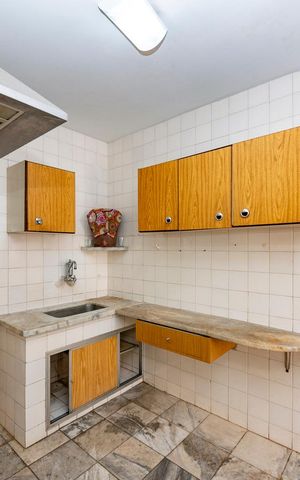 Apartamento à venda com 130m², 3 quartos e 1 vaga Apartamento à venda com 130m², 3 quartos e 1 vagaCozinha