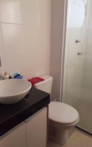 Apartamento à venda com 42m², 2 quartos e 1 vaga Apartamento à venda com 42m², 2 quartos e 1 vagaBanheiro