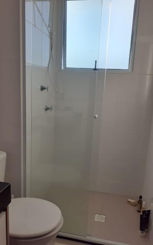Apartamento à venda com 42m², 2 quartos e 1 vaga Apartamento à venda com 42m², 2 quartos e 1 vagaBanheiro