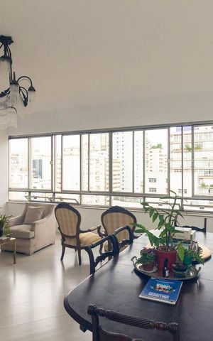 Apartamento à venda com 140m², 2 quartos e 1 vaga Apartamento à venda com 140m², 2 quartos e 1 vagaSala