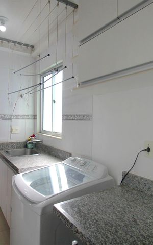 Apartamento à venda com 79m², 3 quartos e 2 vagasÁrea de Serviço