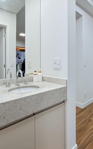 Apartamento à venda com 56m², 1 quarto e 1 vaga Apartamento à venda com 56m², 1 quarto e 1 vagaBanheiro