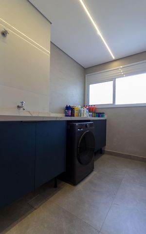 Apartamento à venda com 113m², 3 quartos e 2 vagas Apartamento à venda com 113m², 3 quartos e 2 vagasÁrea de Serviço