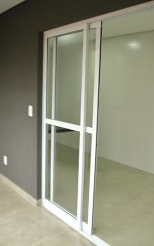 Apartamento à venda com 73m², 2 quartos e 1 vagaVaranda